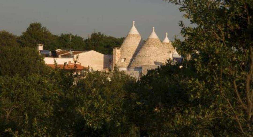 Trulli Allegretti Ночи Екстериор снимка